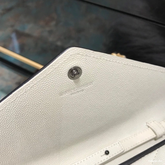 MATELASSÉ CHAIN WALLET CASSANDRE YSL 0715